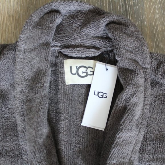NWT UGG MEN'S RIBBED COTTON TERRY PLUSH ROBE GRAY‎ - Picture 4 of 7